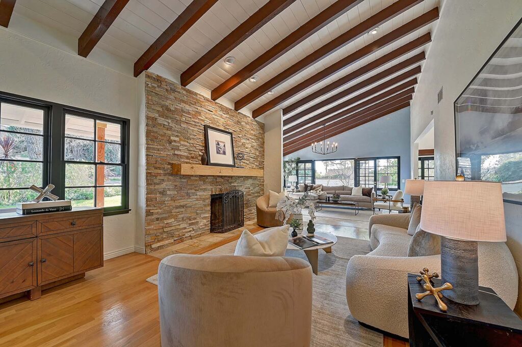 Luxury Living Room